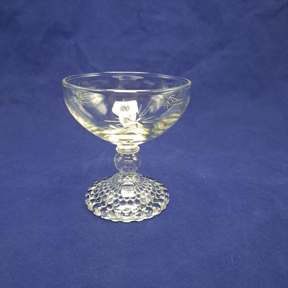 Anchor Hocking Berwick Sherbet Glass With Etched Stars - Picture 2 of 5